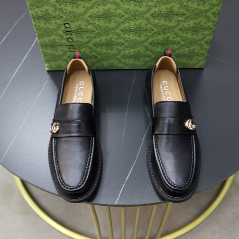 G*u*i leather shoes
